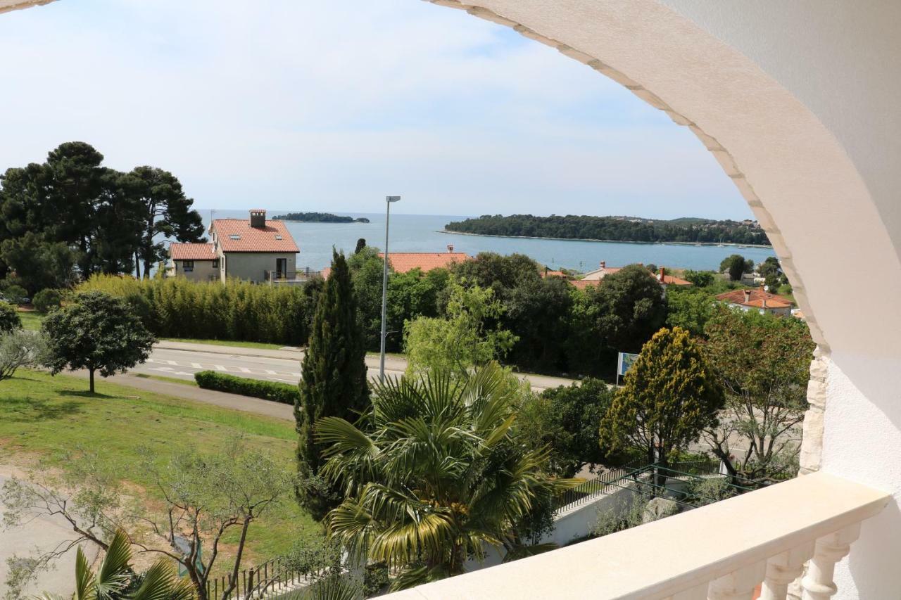 Villa Kiki Rovigno Esterno foto