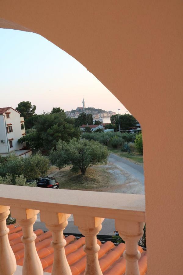 Villa Kiki Rovigno Esterno foto