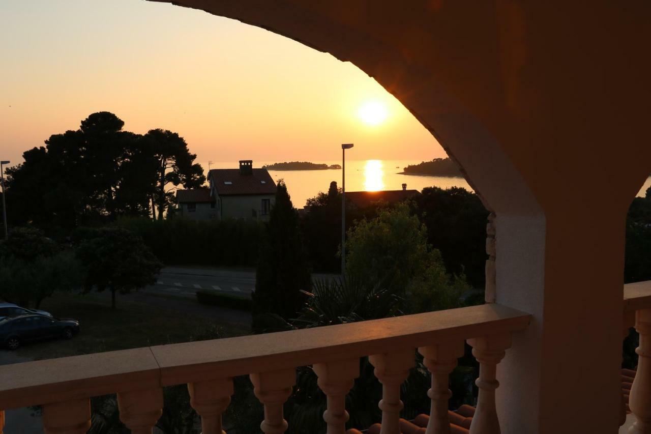 Villa Kiki Rovigno Esterno foto