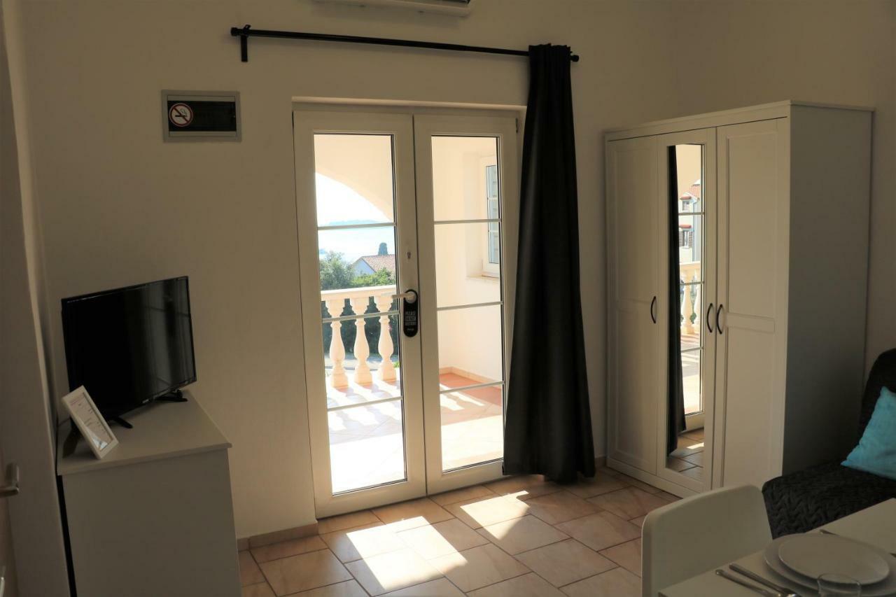 Villa Kiki Rovigno Esterno foto