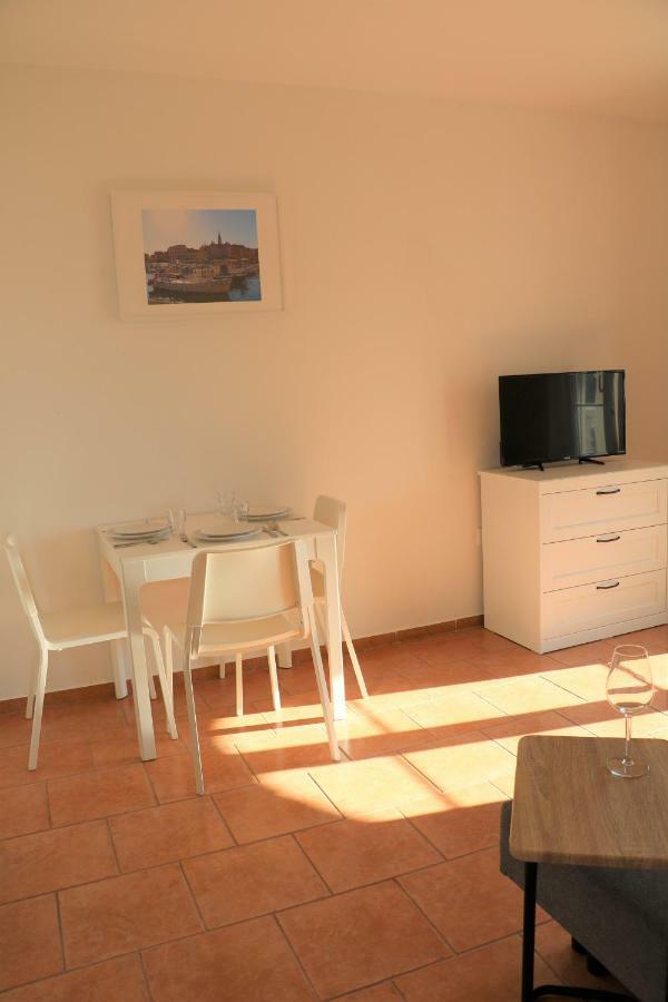 Villa Kiki Rovigno Esterno foto