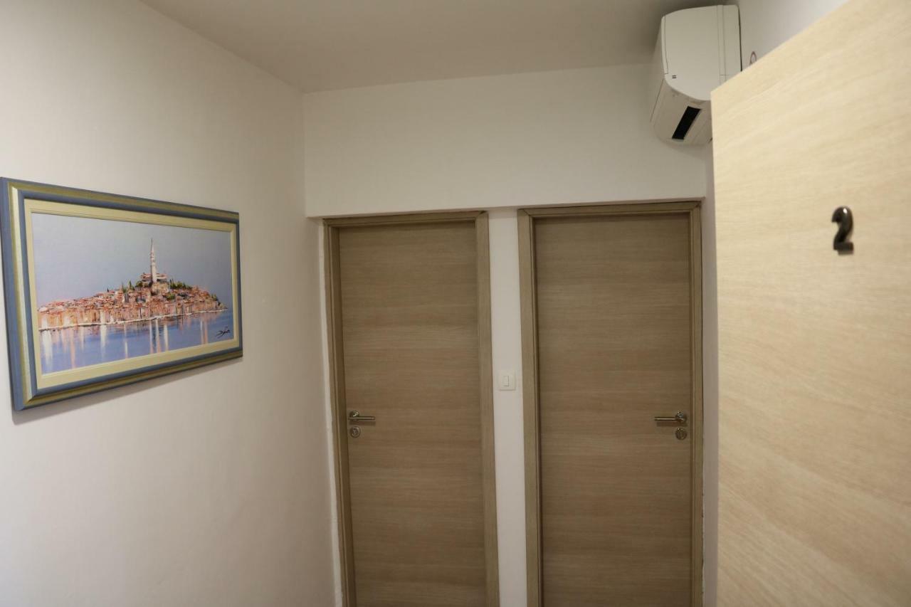 Villa Kiki Rovigno Esterno foto