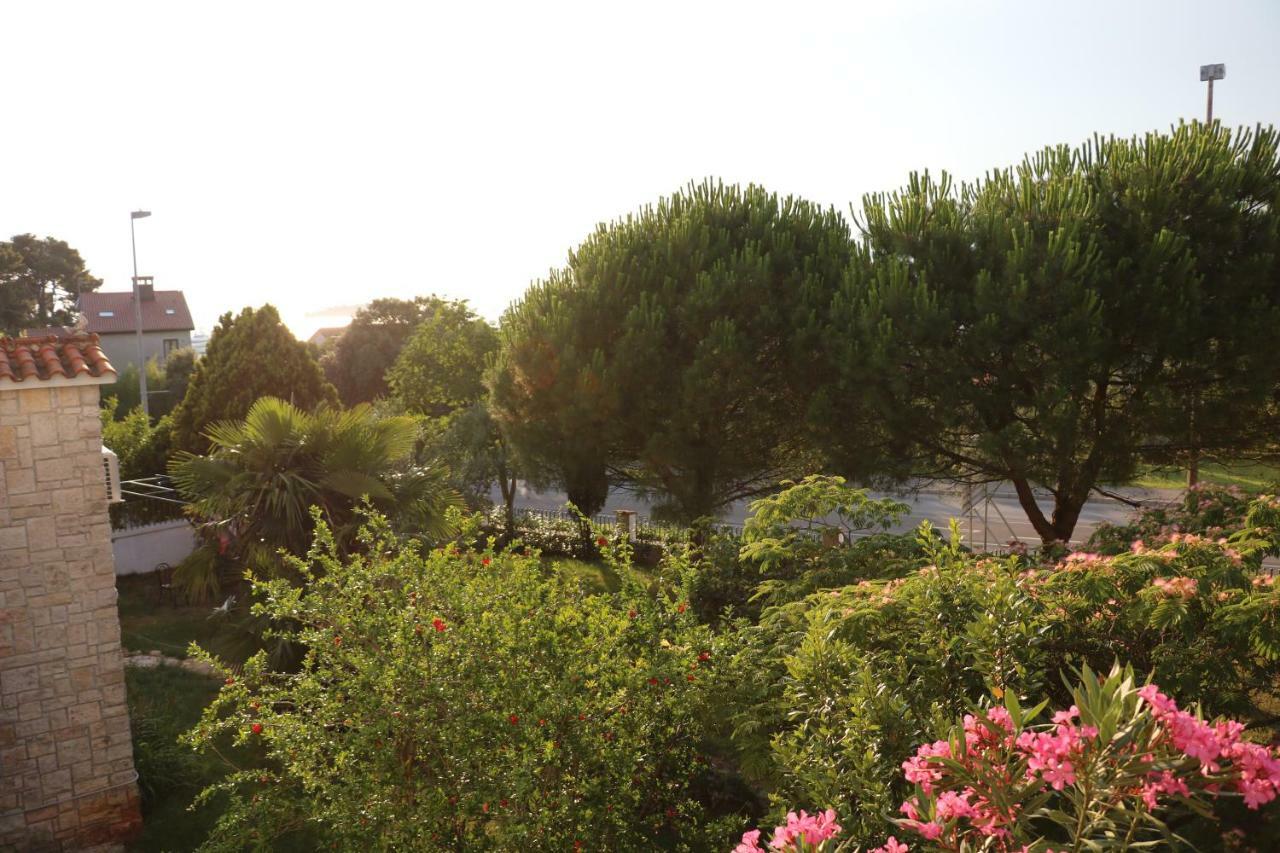 Villa Kiki Rovigno Esterno foto