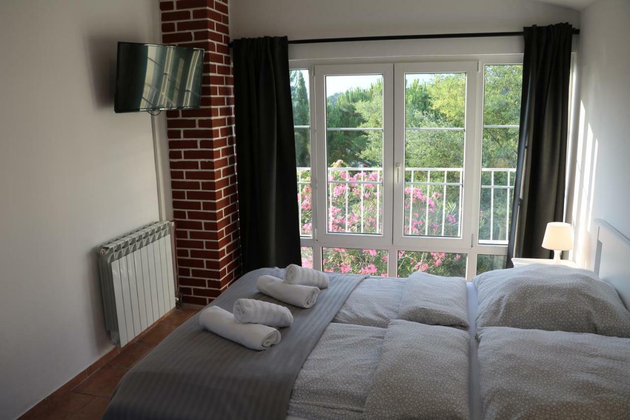 Villa Kiki Rovigno Esterno foto
