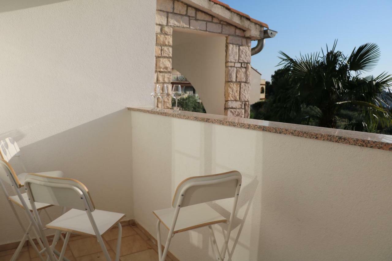 Villa Kiki Rovigno Esterno foto